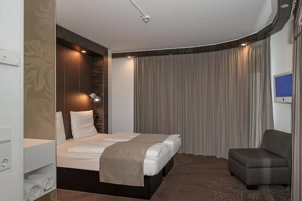 B&B Hotel Duesseldorf City-Sued Düsseldorf