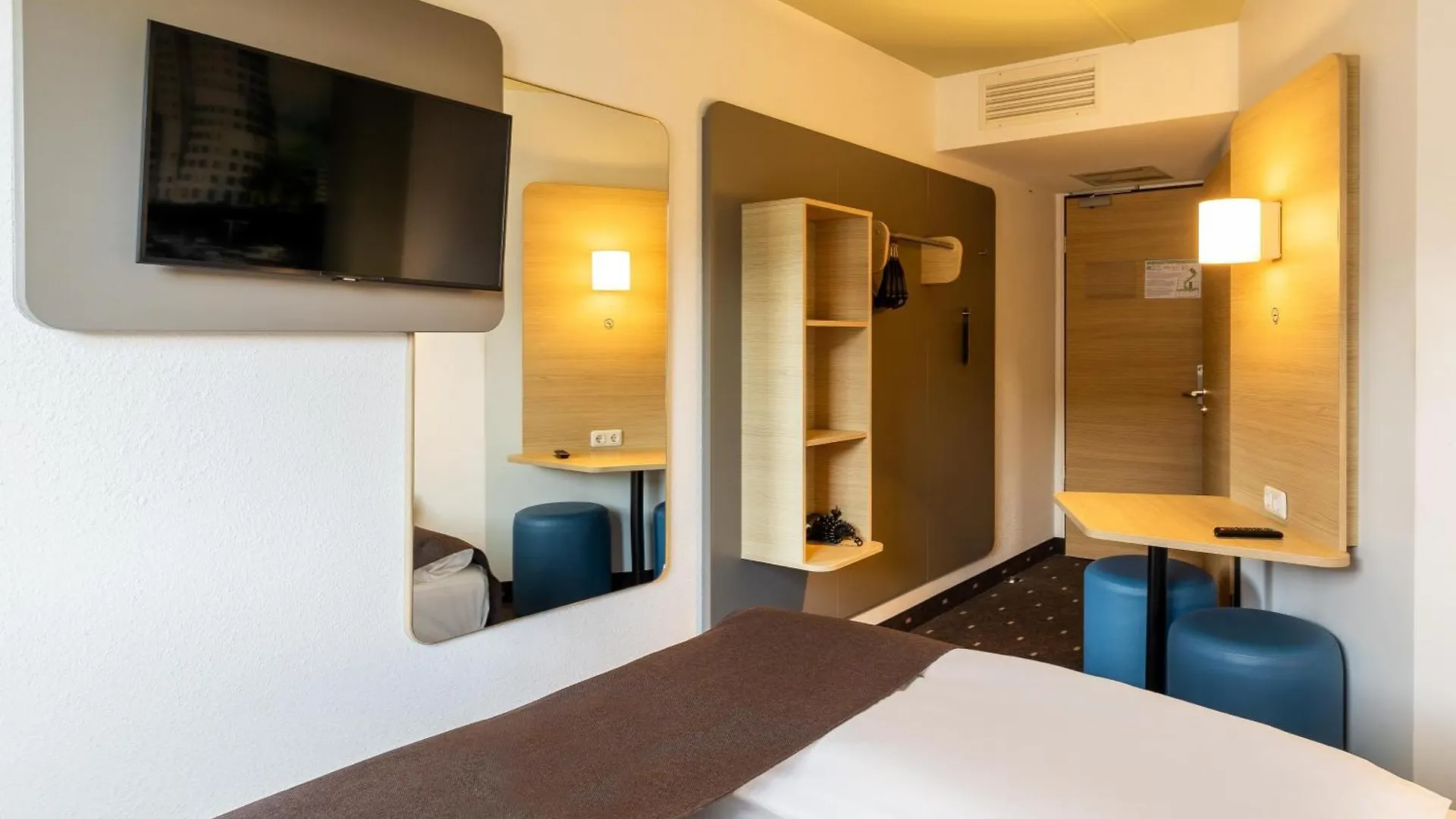 B&B Hotel Düsseldorf City-Süd