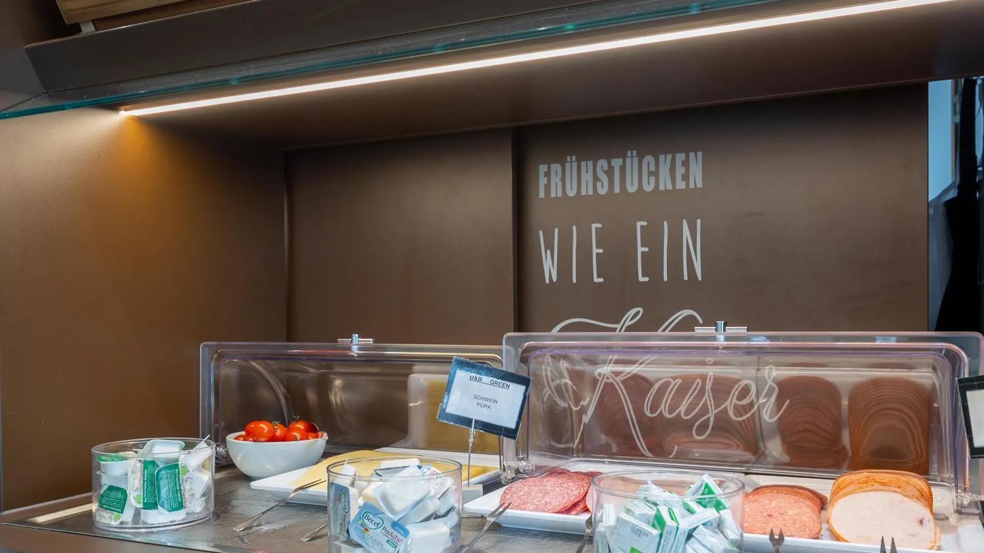 B&B Hotel Düsseldorf City-Süd 2*,