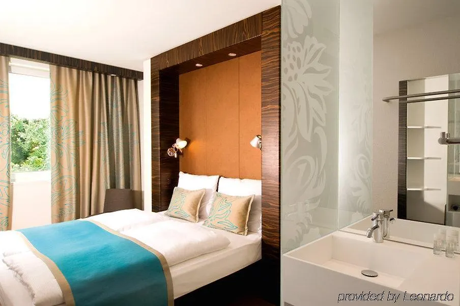 B&B Hotel Duesseldorf City-Sued 2*, Düsseldorf